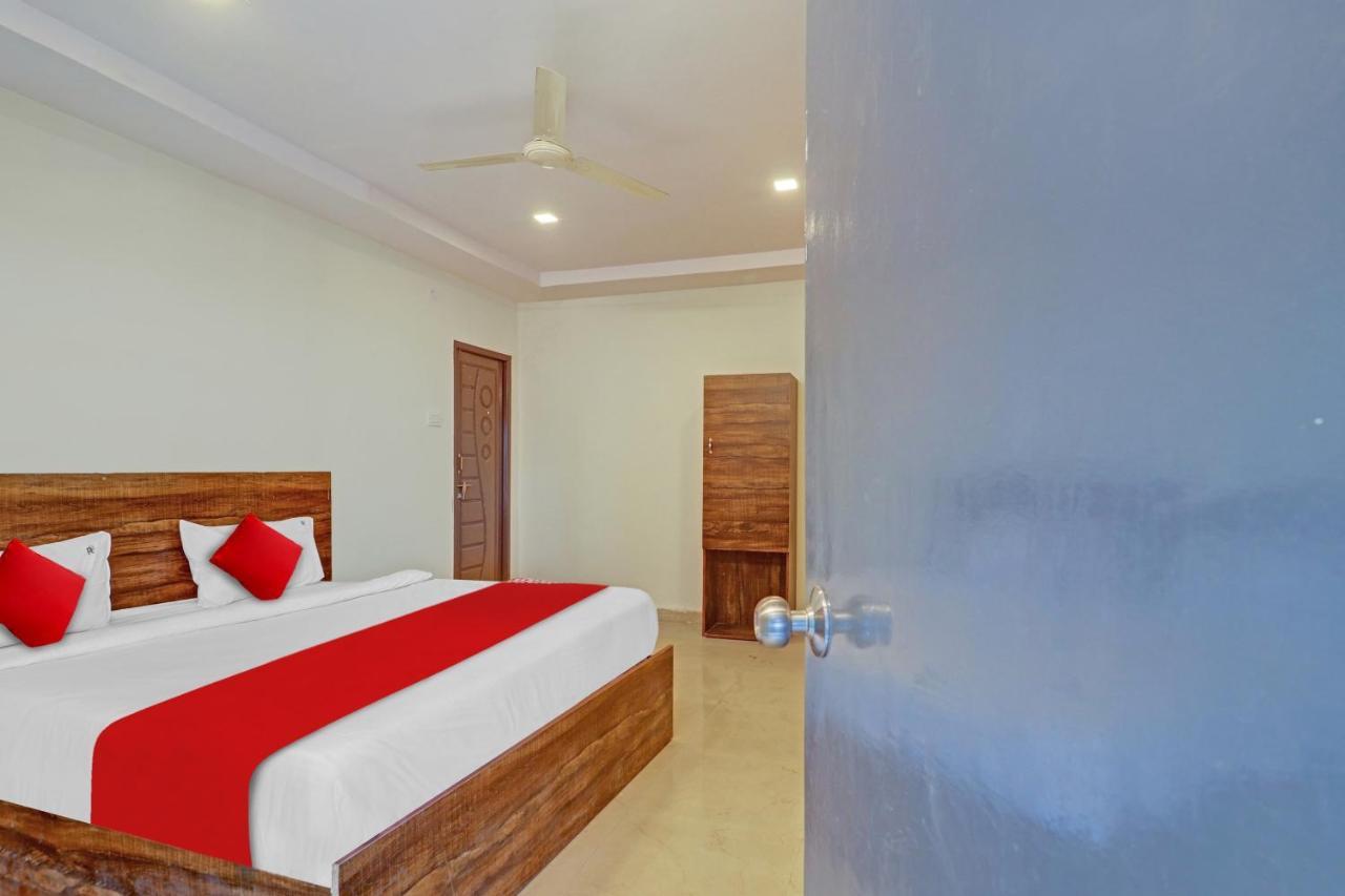 Hotel O R Square Inn Haidarábád Kültér fotó