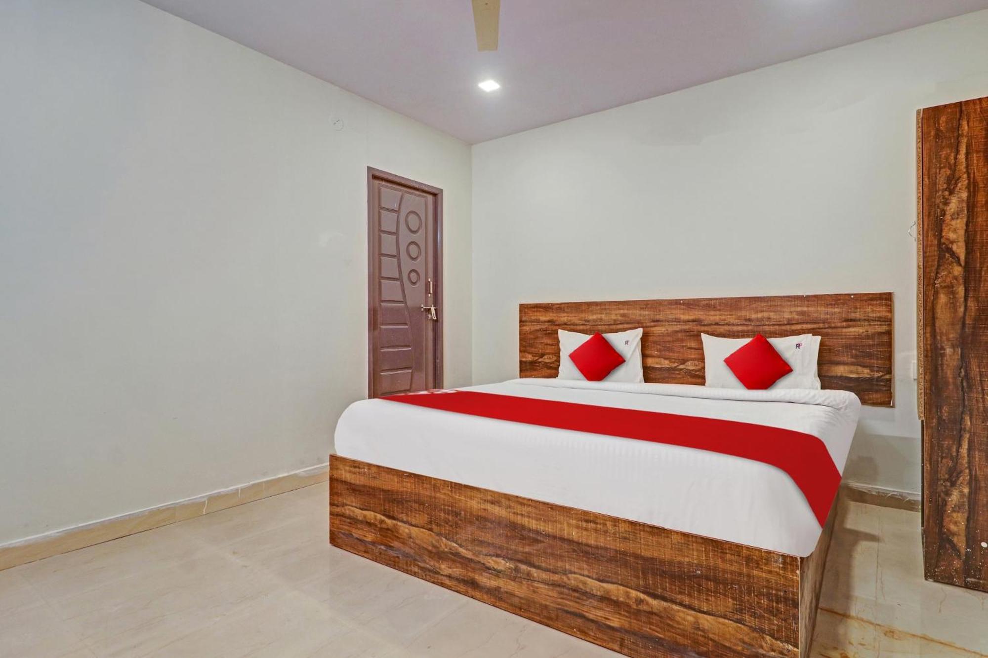 Hotel O R Square Inn Haidarábád Kültér fotó