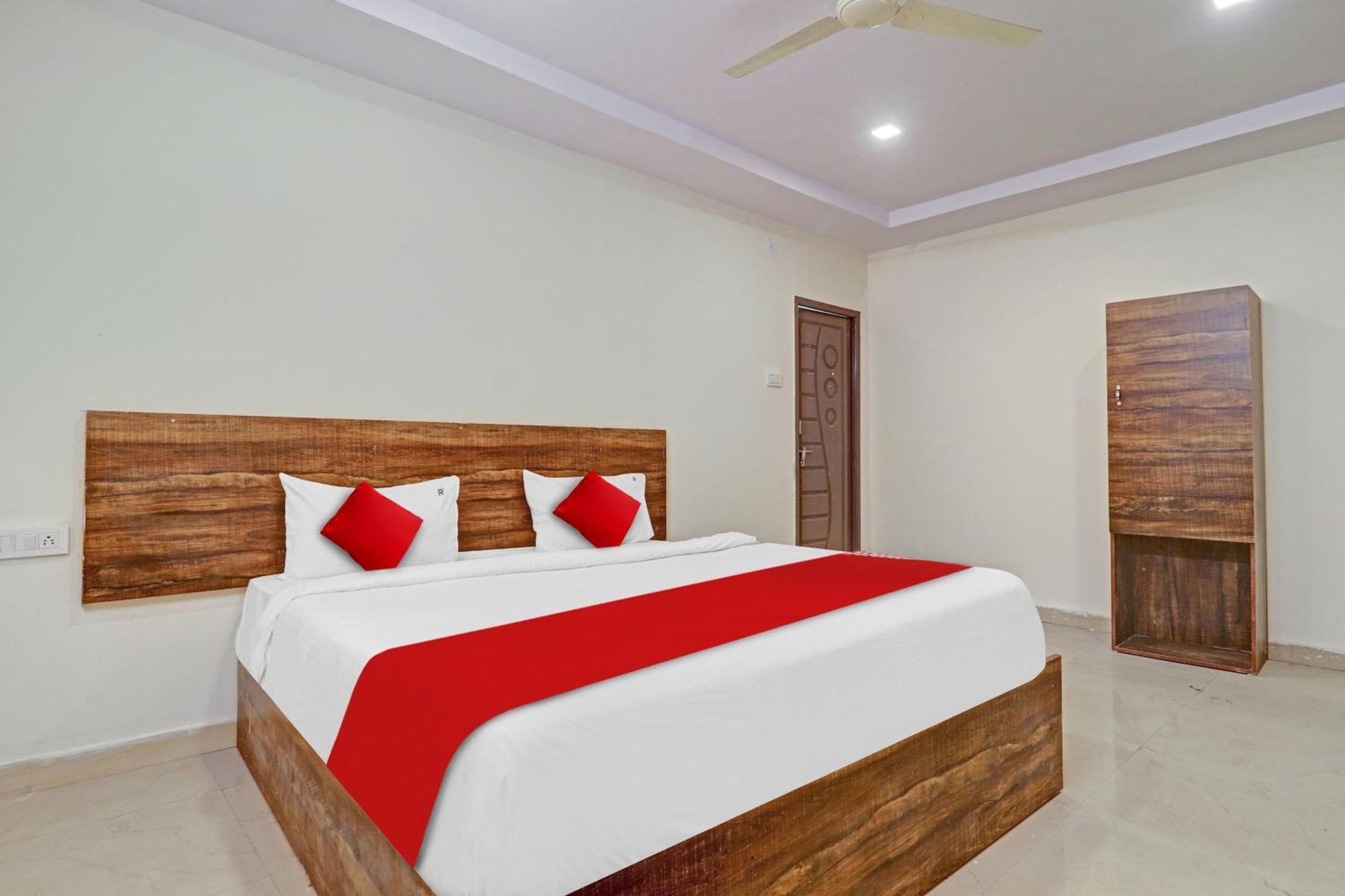 Hotel O R Square Inn Haidarábád Kültér fotó