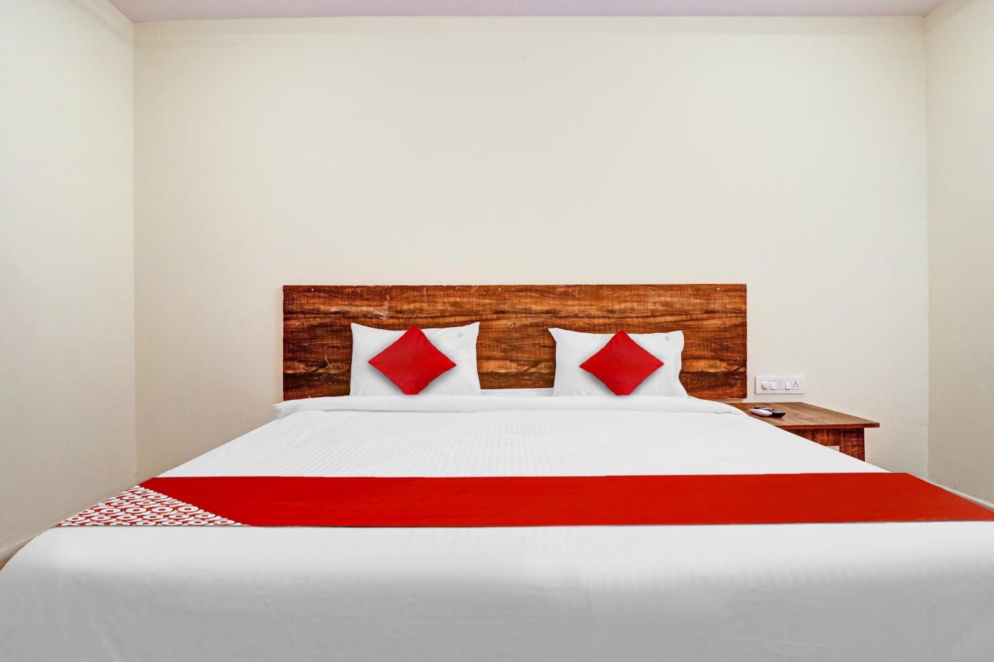 Hotel O R Square Inn Haidarábád Kültér fotó