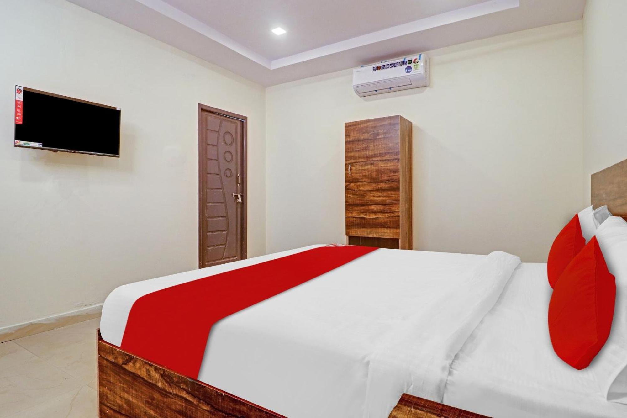 Hotel O R Square Inn Haidarábád Kültér fotó